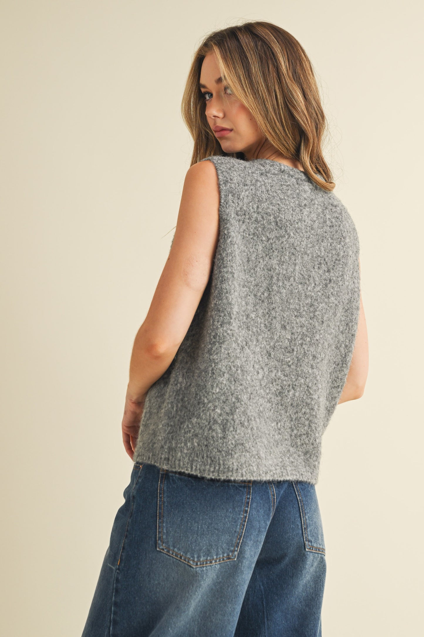 Button Sleeveless Top