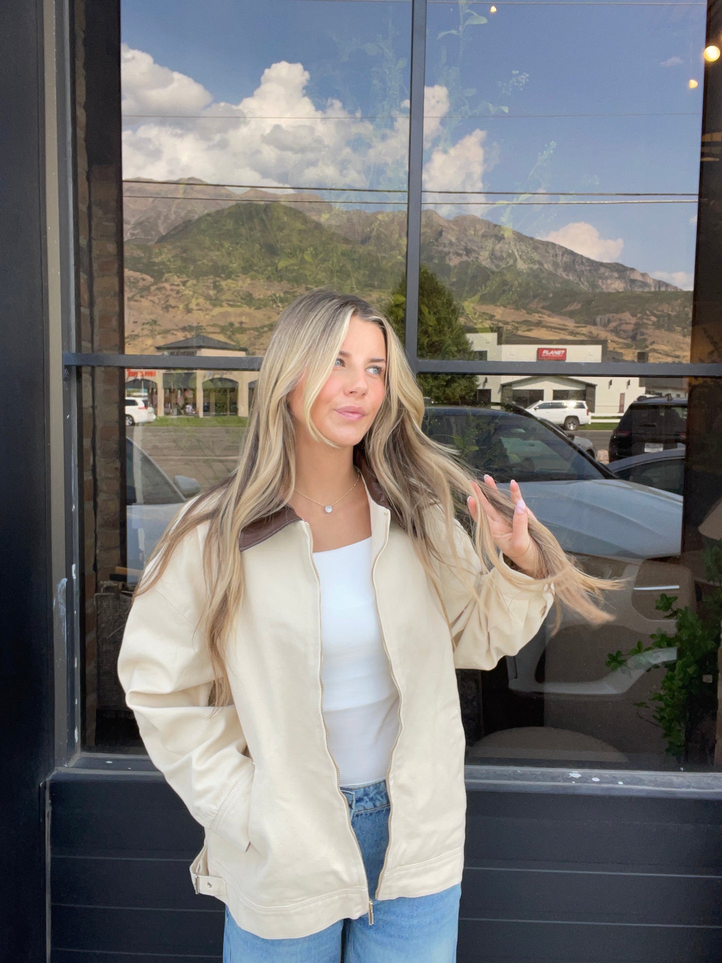Oversized Workwear Jacket with Faux Leather Collar