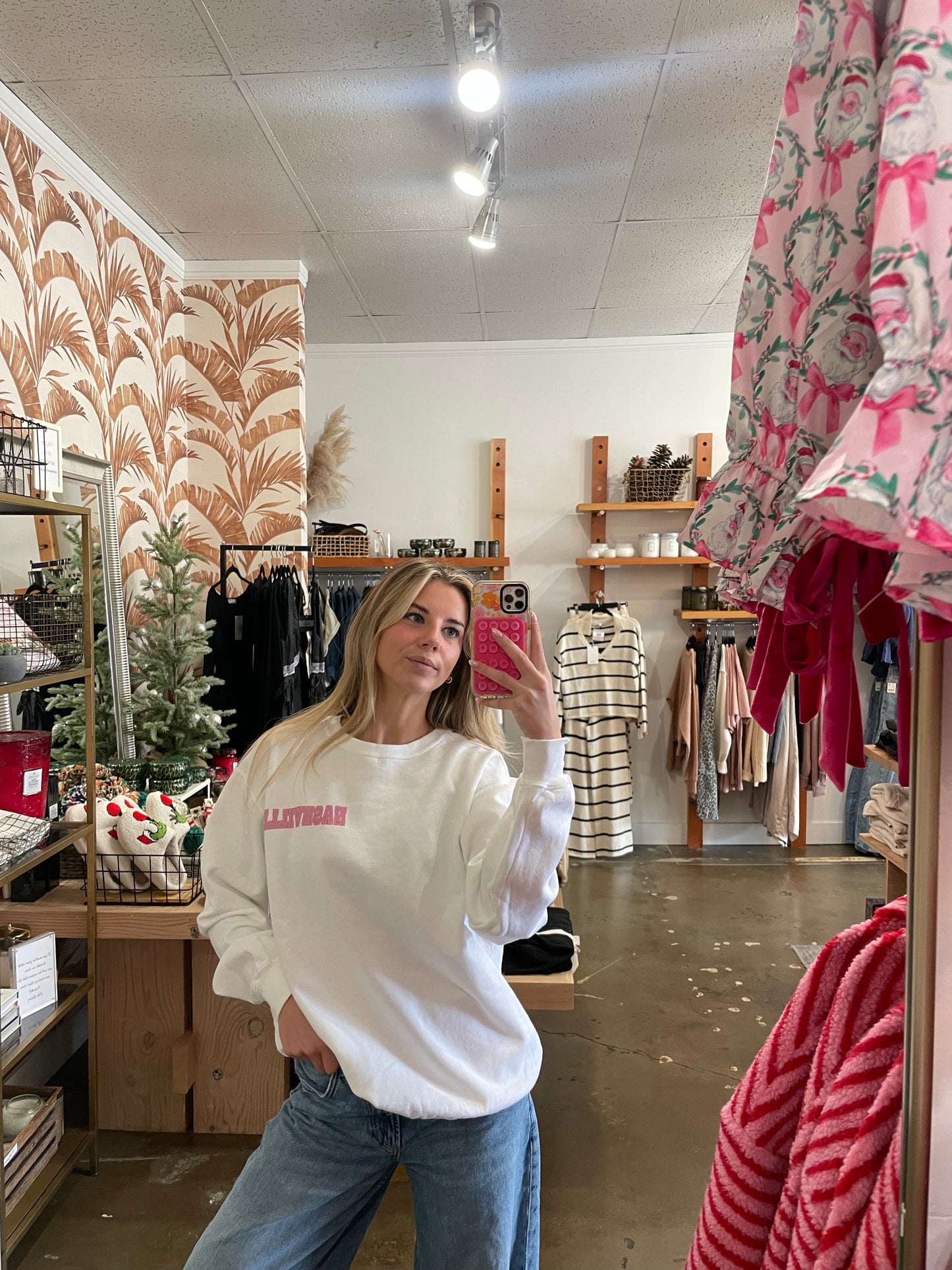 Nashville 82 Pink Pullover