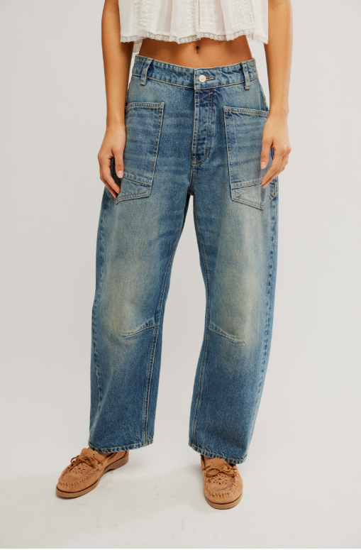 MINIMALIST MOXIE BOYFRIEND BARREL JEAN