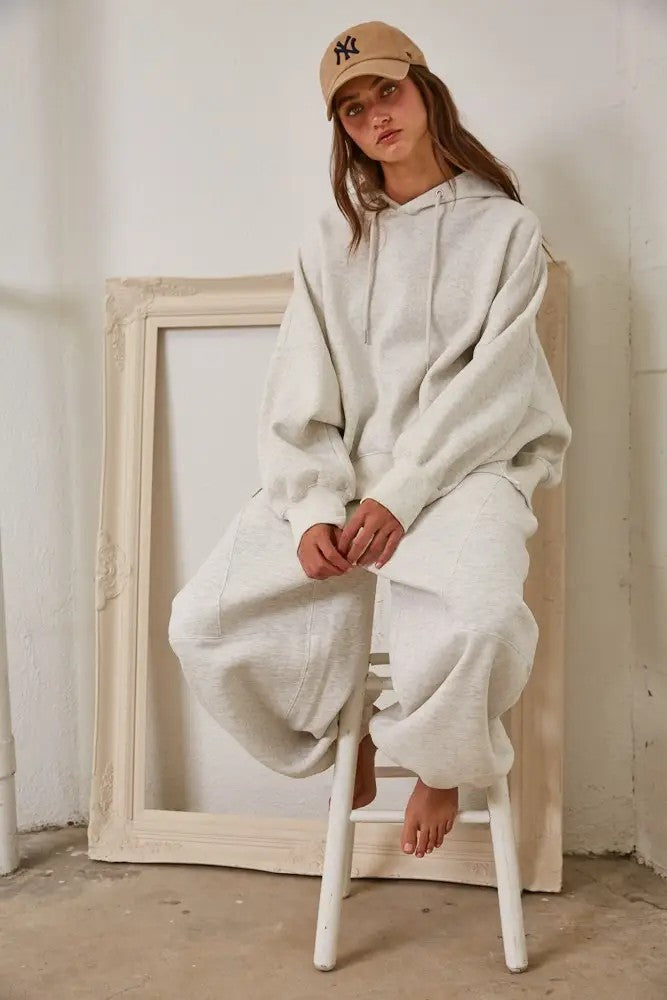 Relaxed & Oversized Hoodie