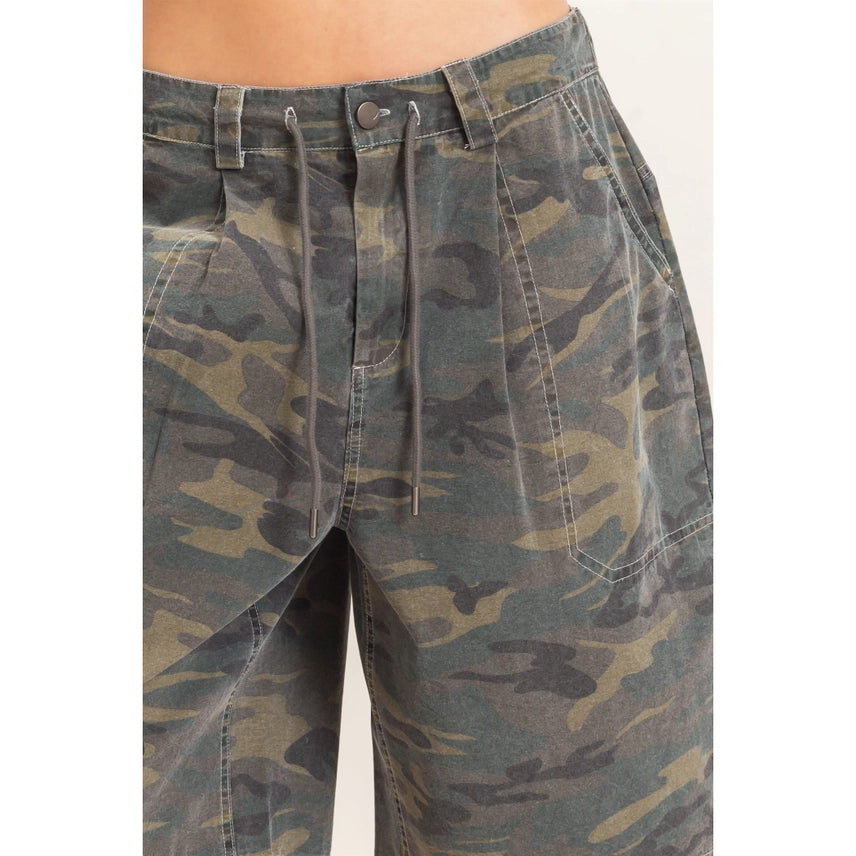 Camouflage Print Drawstring Shorts
