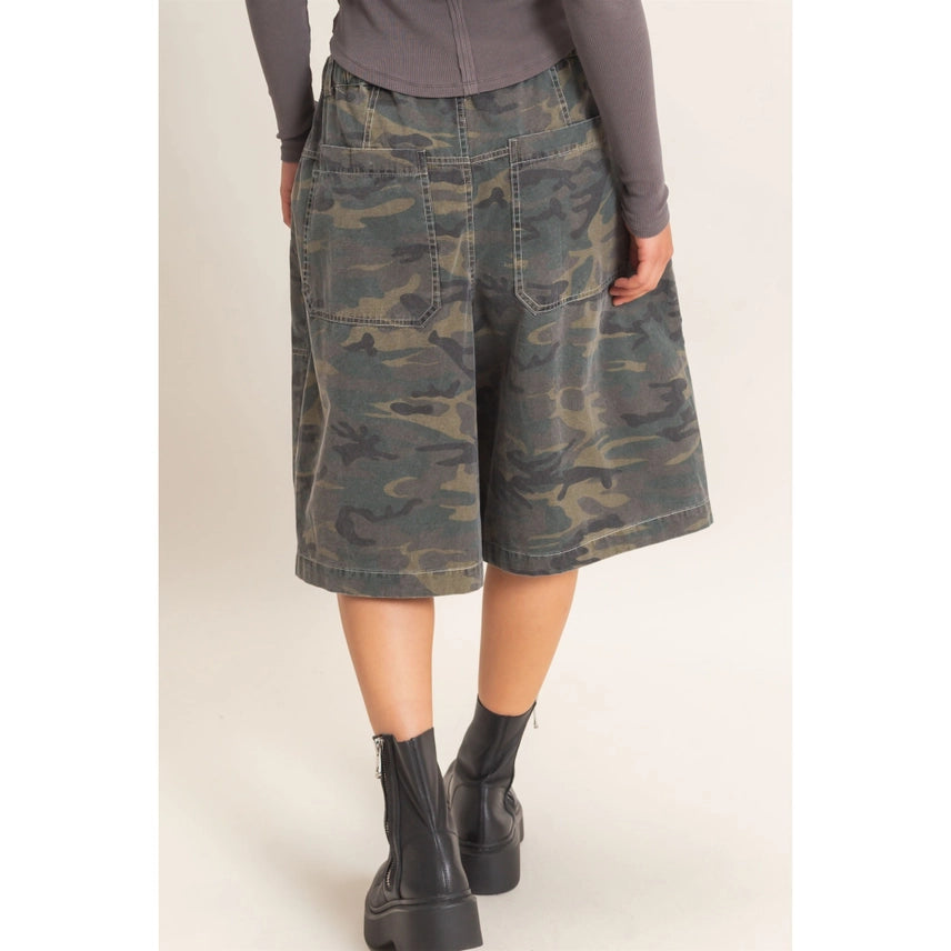 Camouflage Print Drawstring Shorts