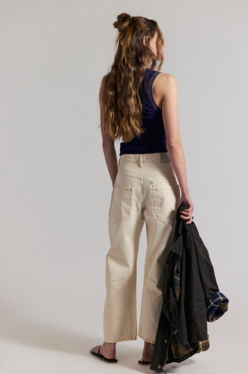 Minimalist Moxie Barrel Jeans