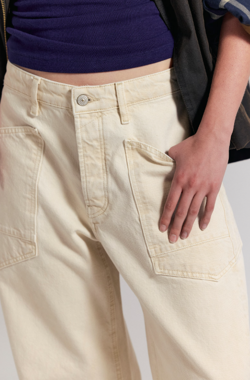 Minimalist Moxie Barrel Jeans