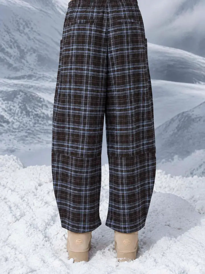 Plaid Elastic Waist Patch Pocket Barrel Leg Pants