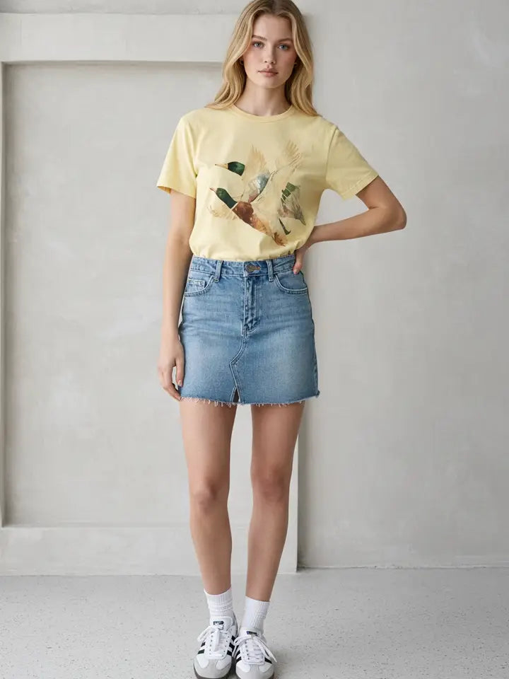 Vintage Duck Flight Graphic Tee