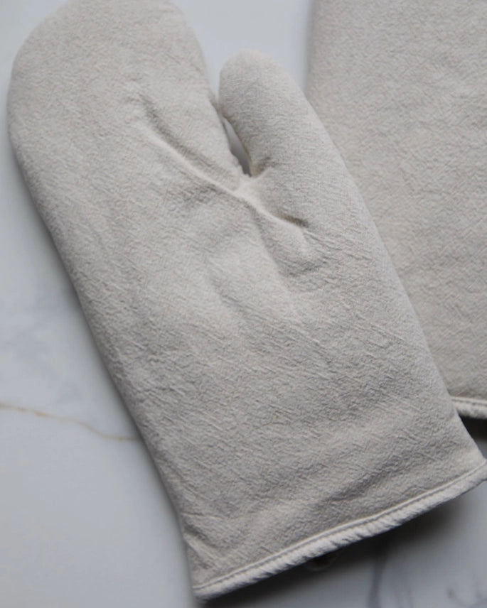 Beige Cotton Oven Mitt